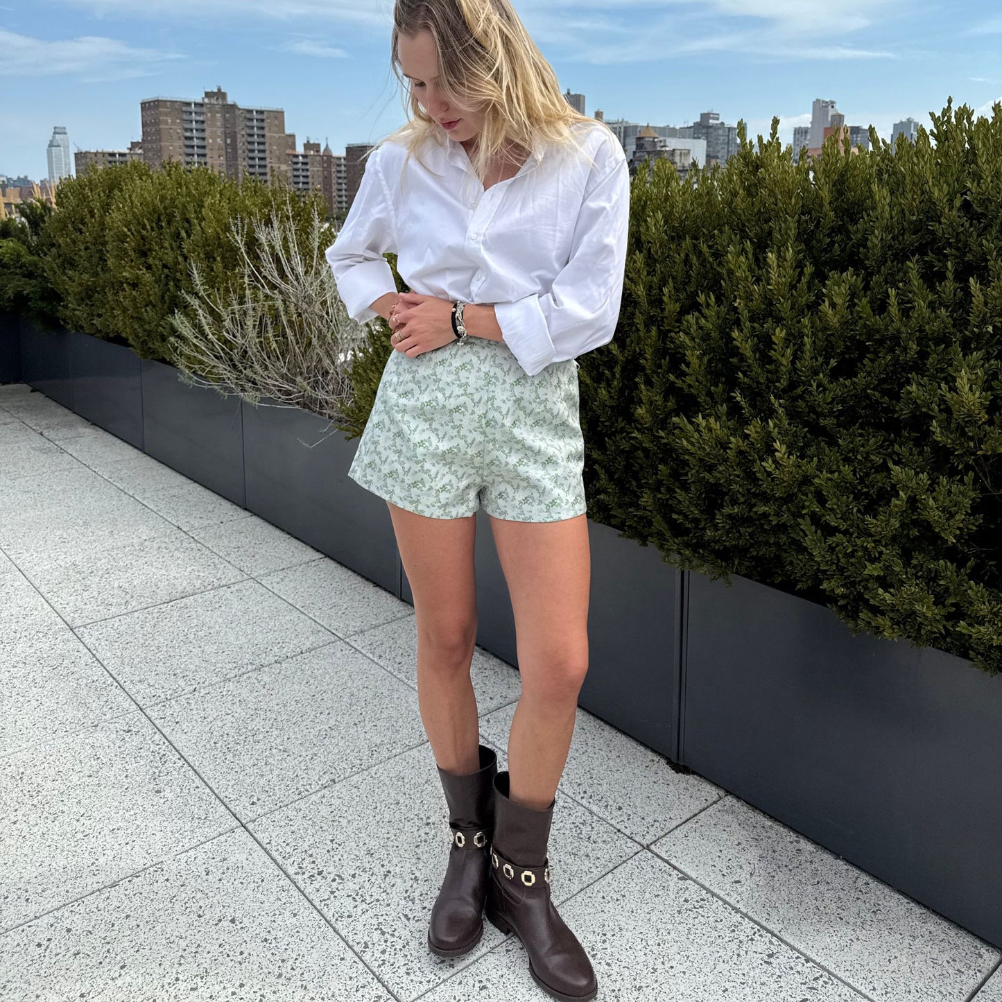 Ashleigh Shorts in Baby Blue Bloom Jacquard
