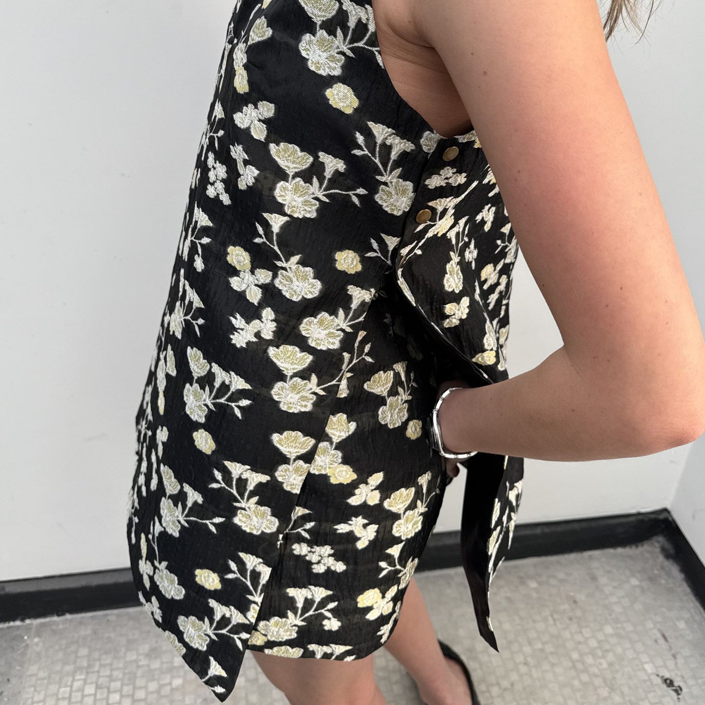 Ashleigh Set in Black and Baby Yellow Jacquard